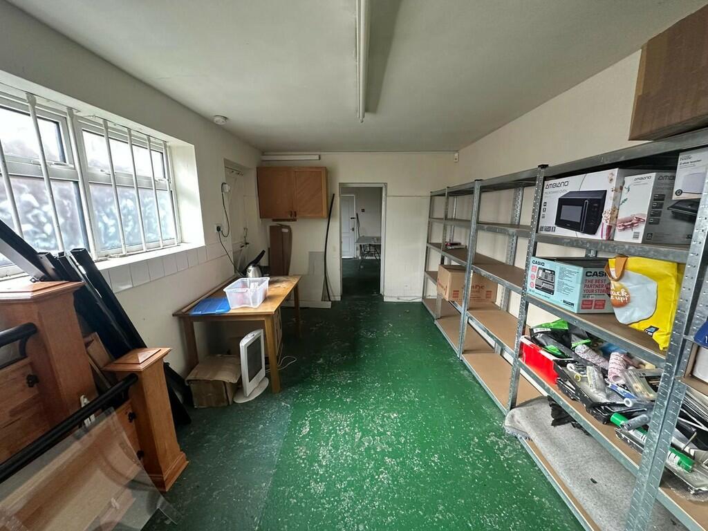 PHOTO-2024-10-29-...