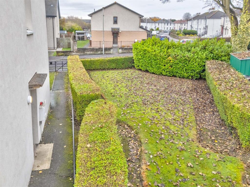 4 Wetherby Place Dundee NEW-2.JPG