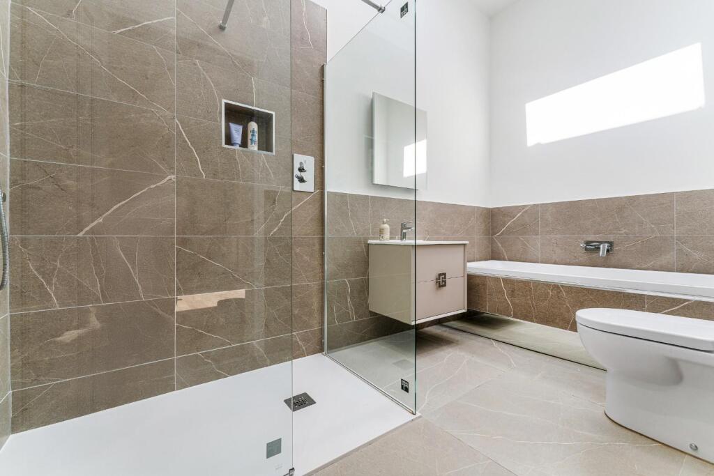 221 Moor Lane-75.jpg