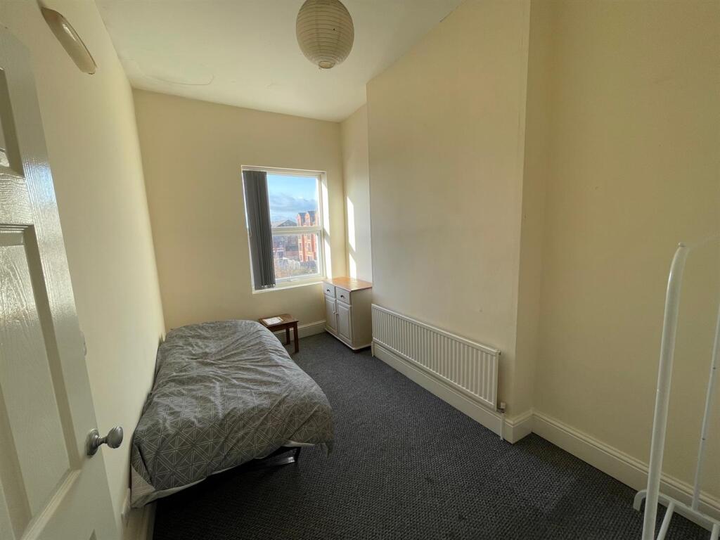 Flat 3 Bedroom 1.1.jpg