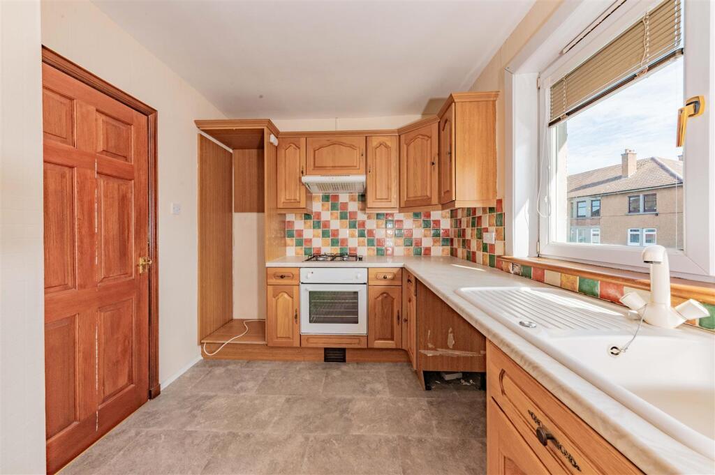 20 North Bank Street Monifieth-8.JPG