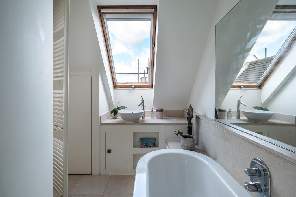 WIMBLEDON-PARK-ROAD-1 (34).jpg