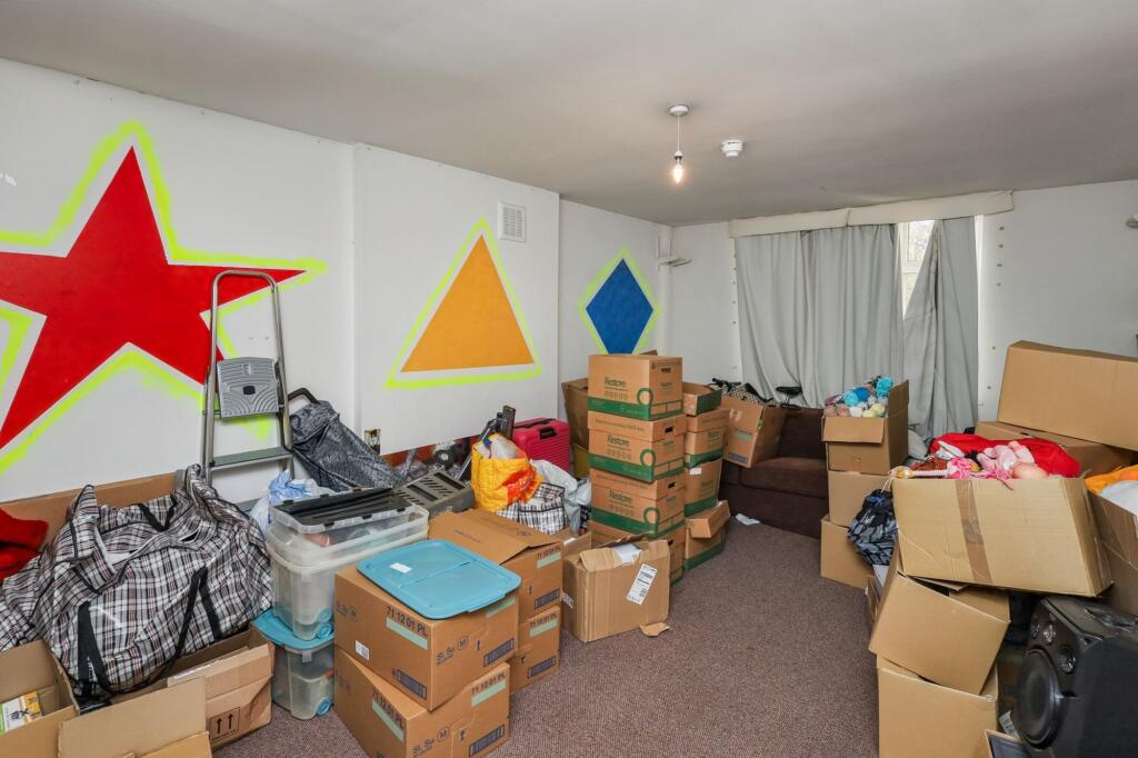 4 Antrim Grove, Belsize Park, London NW3 4XR