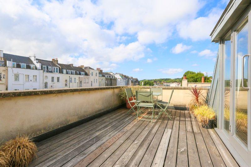 Roof terrace