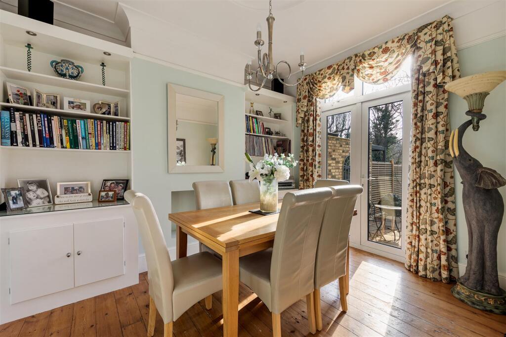 Vincent Road E4