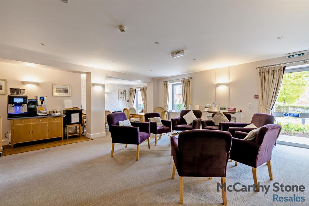 8668338-interior21-800.jpg