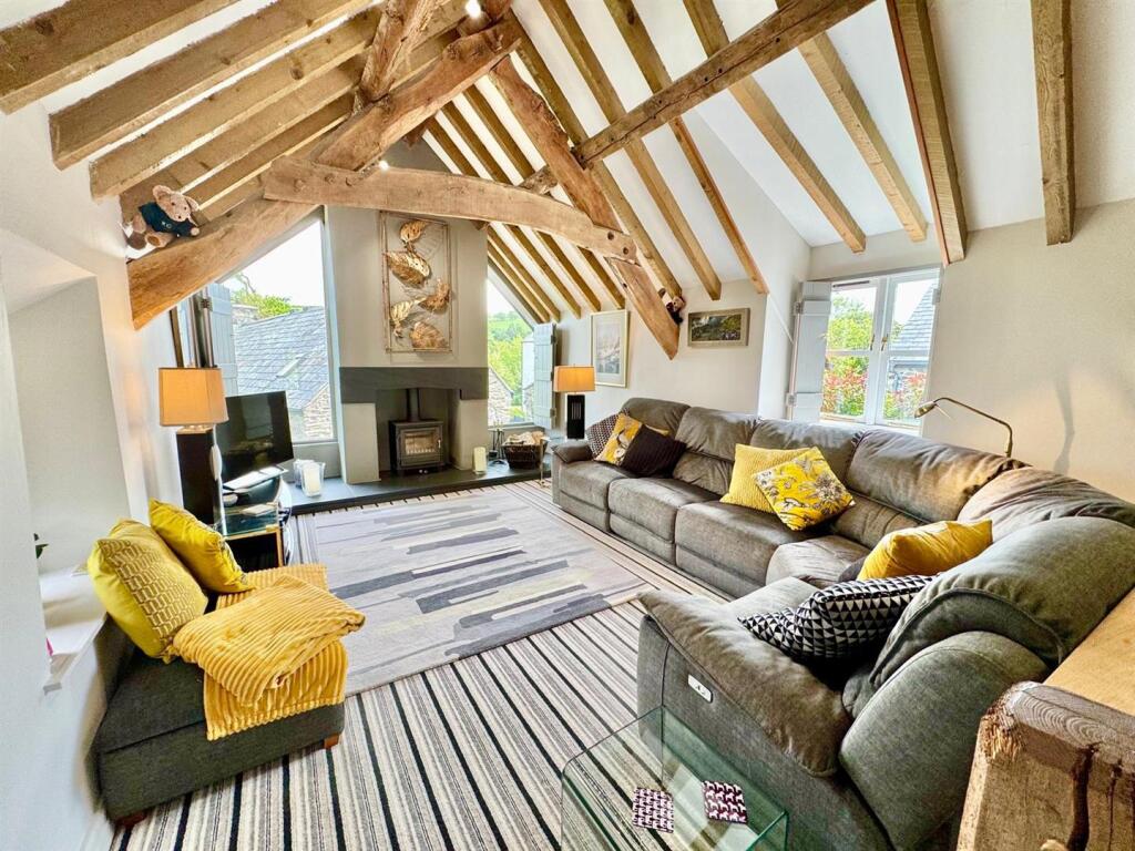 PHOTO-2025-05-18-18-18-12 (7).jpg