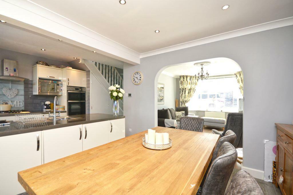 Kitchen / Breakfast Room