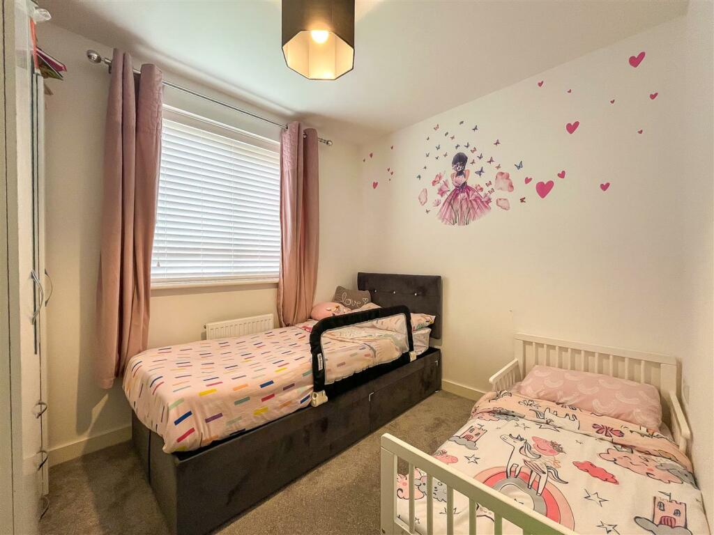 Derbyshire Drive, Northampton