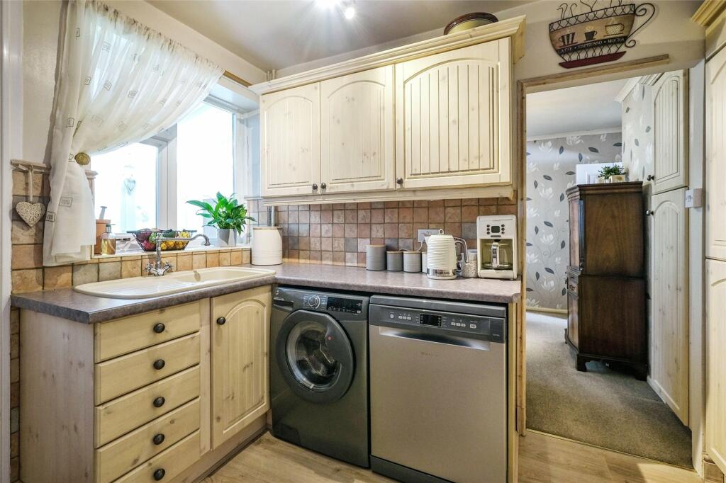 Fitted Kitchen