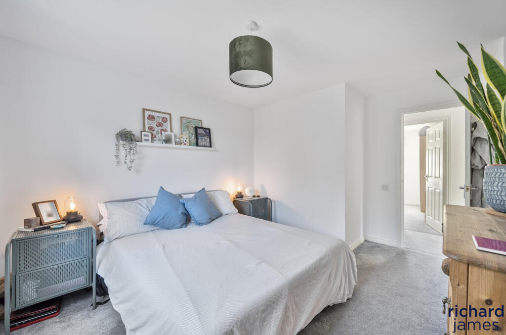 6cc97e8c82dd4330b9720acdc0ce215b