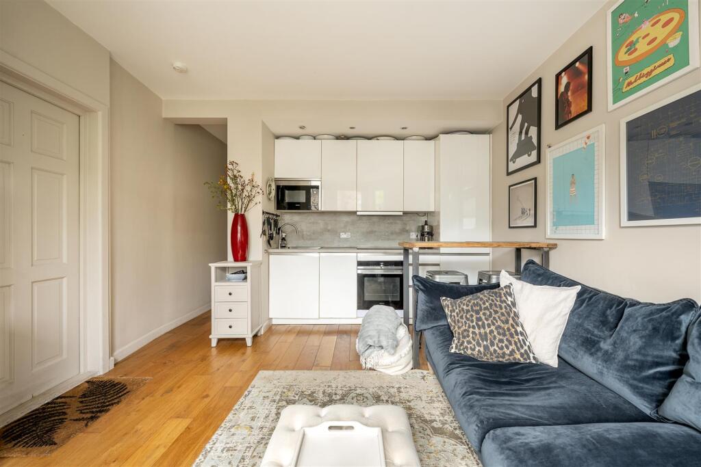 Ramsay Road, E7