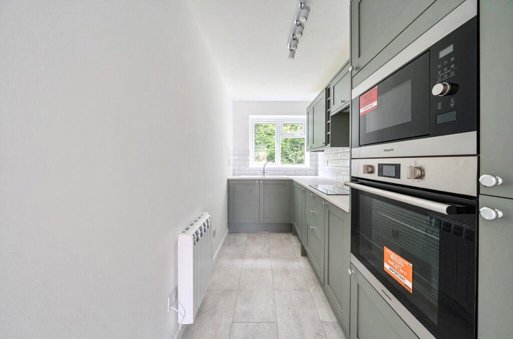 1309760-12-684aac...