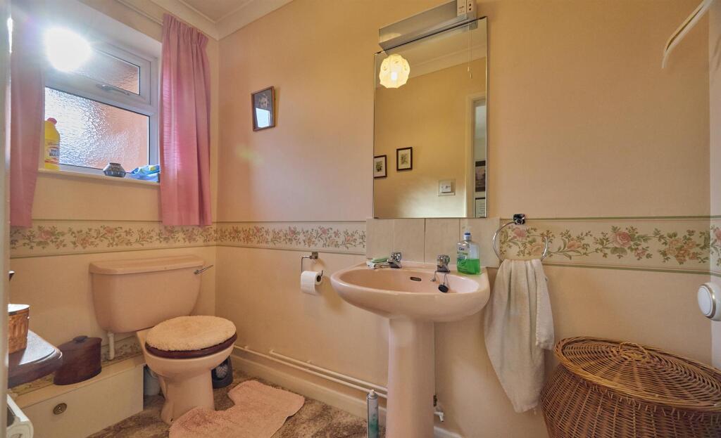 Separate WC