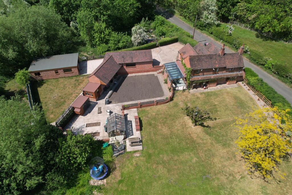 dji_fly_20250512_131134_863_1747052523862_photo.JP