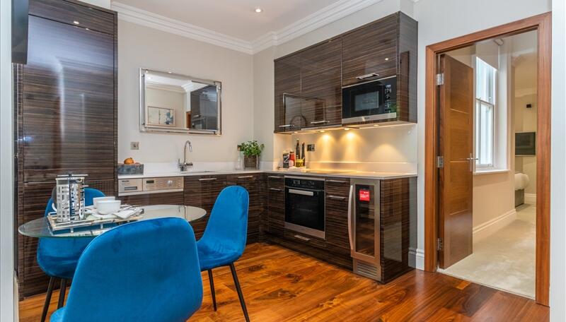Kitchen/Dining area 