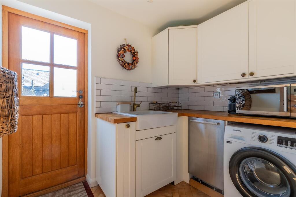 Kimberley Road 152-21.jpg