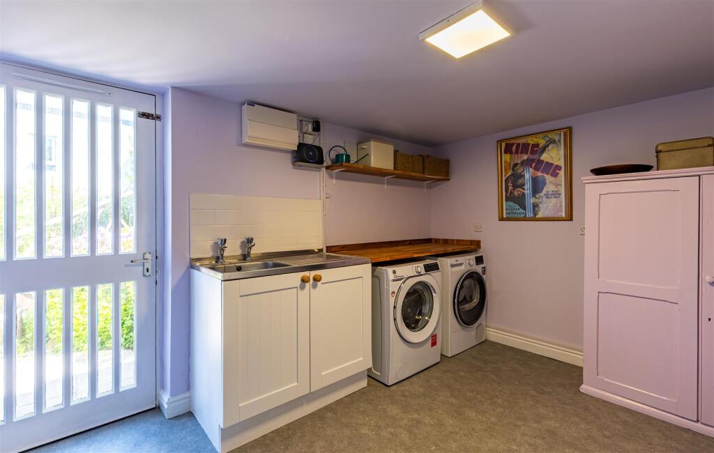 BX1A0597-HDR.jpg