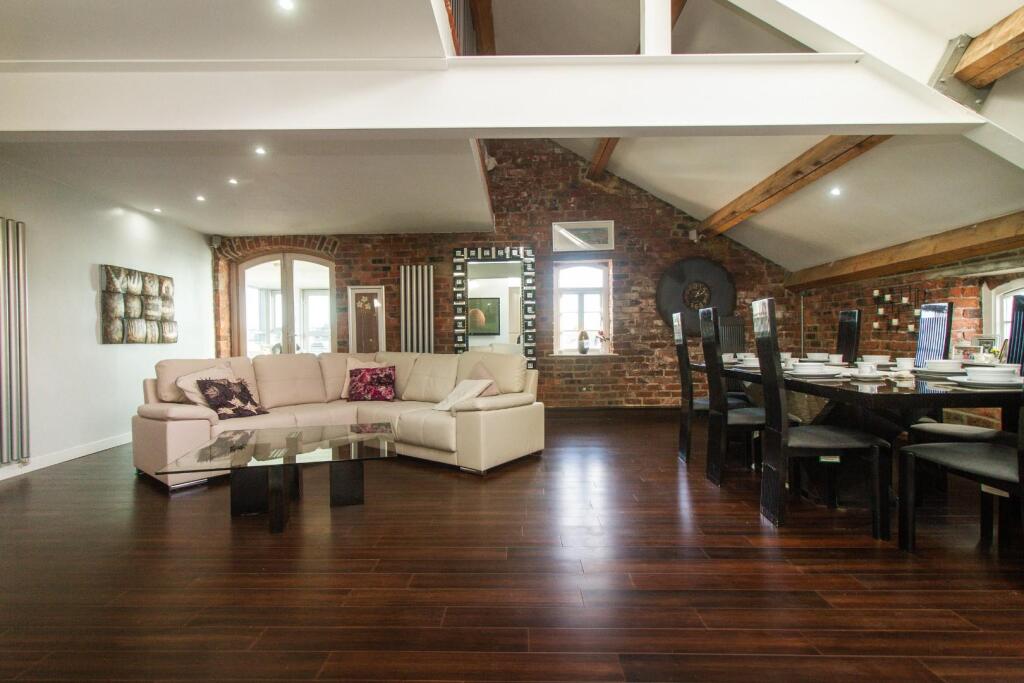 Living Room/Kitchen/Diner