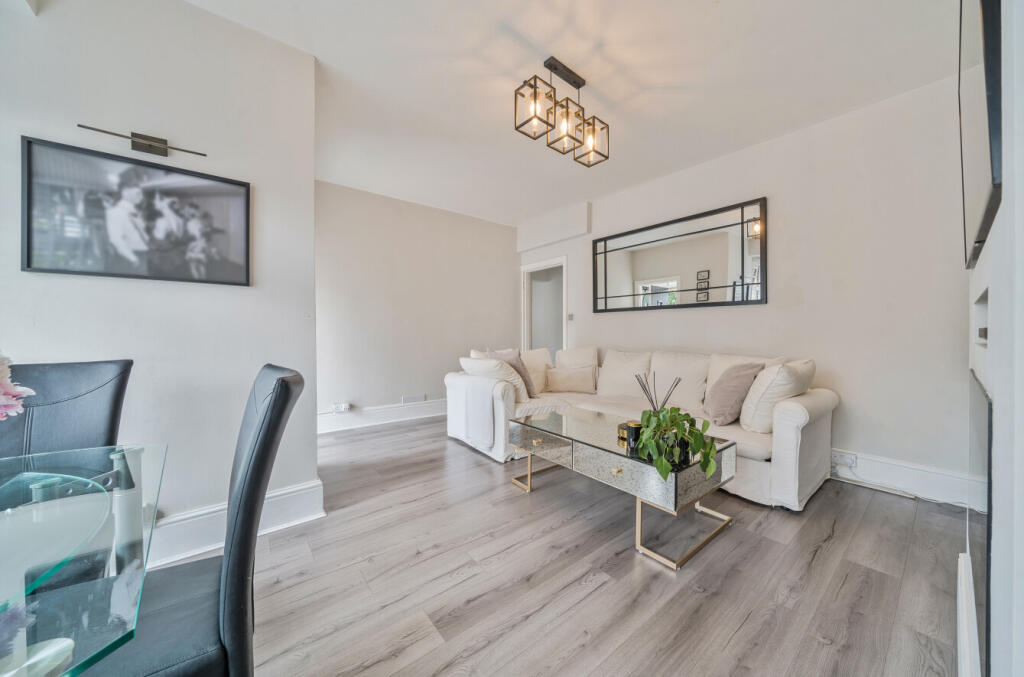 1309838-23-685d14...