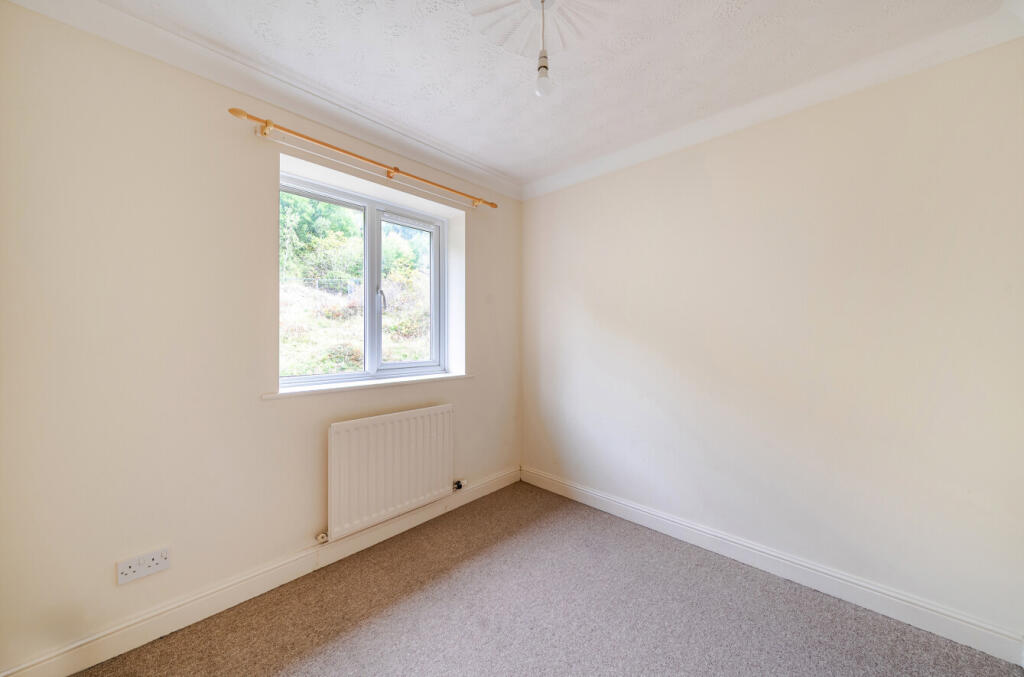 1368813-14-68ef6b...