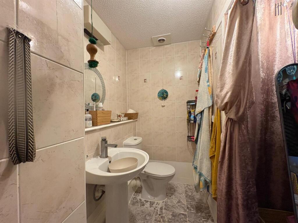 Photo 13-11-2025, 15 14 59 (2).jpg