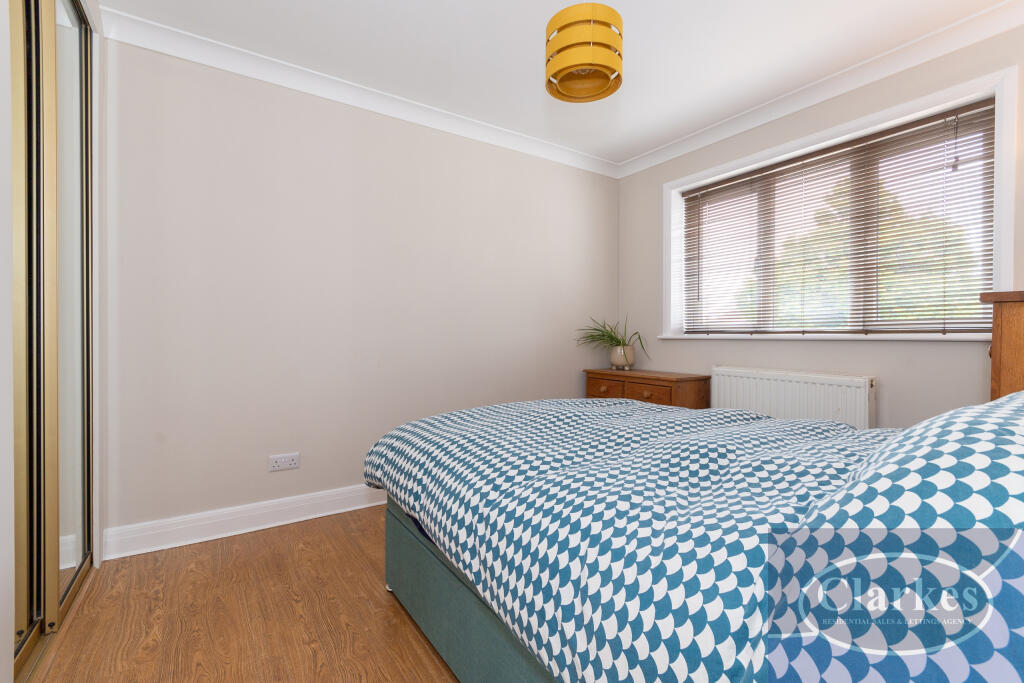 FC_044_8 ROMNEY RD_012