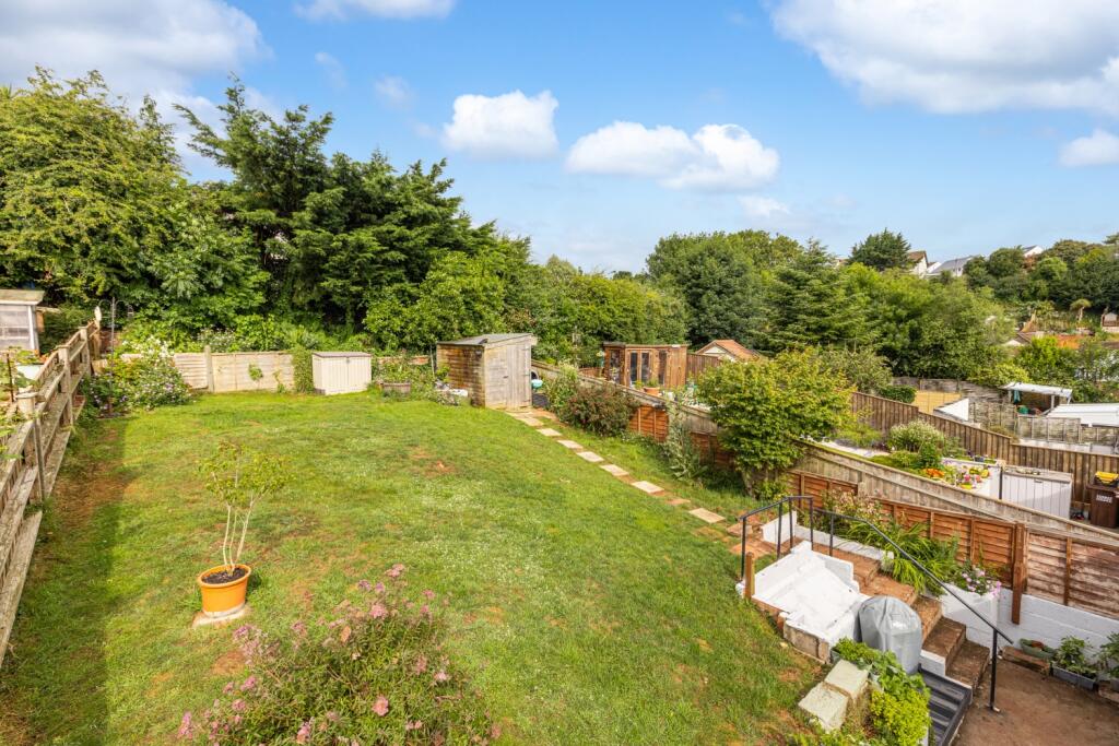 A04 - 14 Clifton Crescent, Paignton - 250626