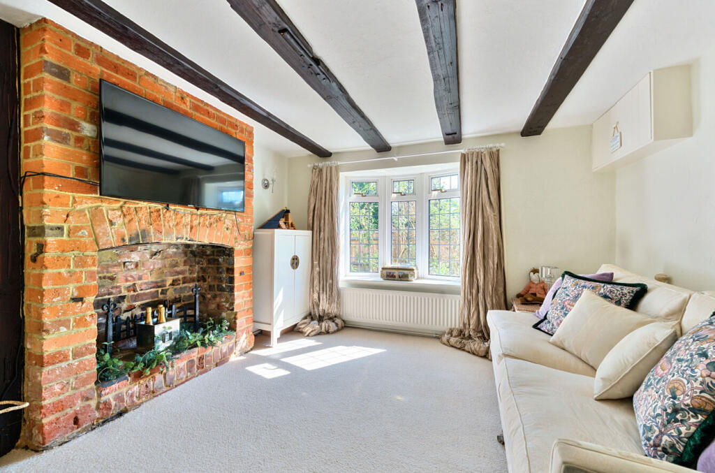 1298676-18-683039...