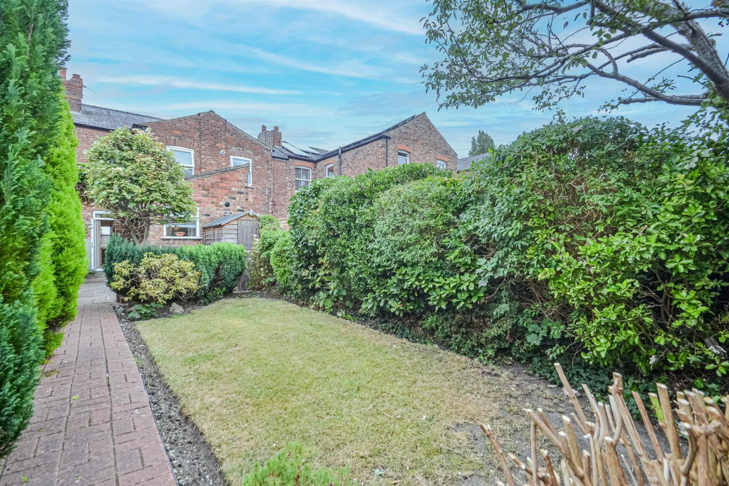 Rear Garden &amp; Elevation