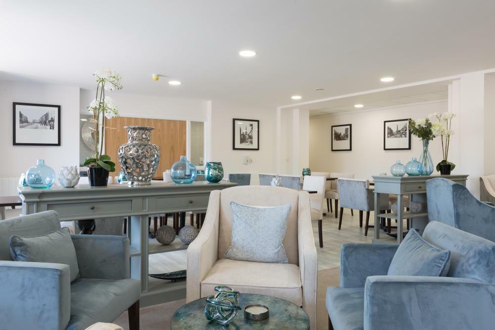 Club Lounge  