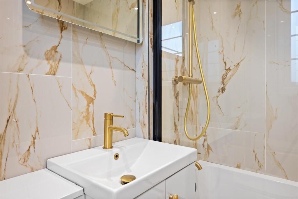 2TownhouseWeb26.jpg