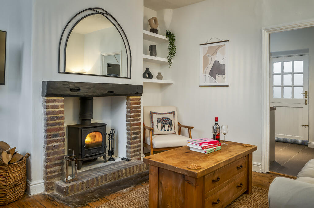 80 Mayfield -g-0360-Edit.jpeg