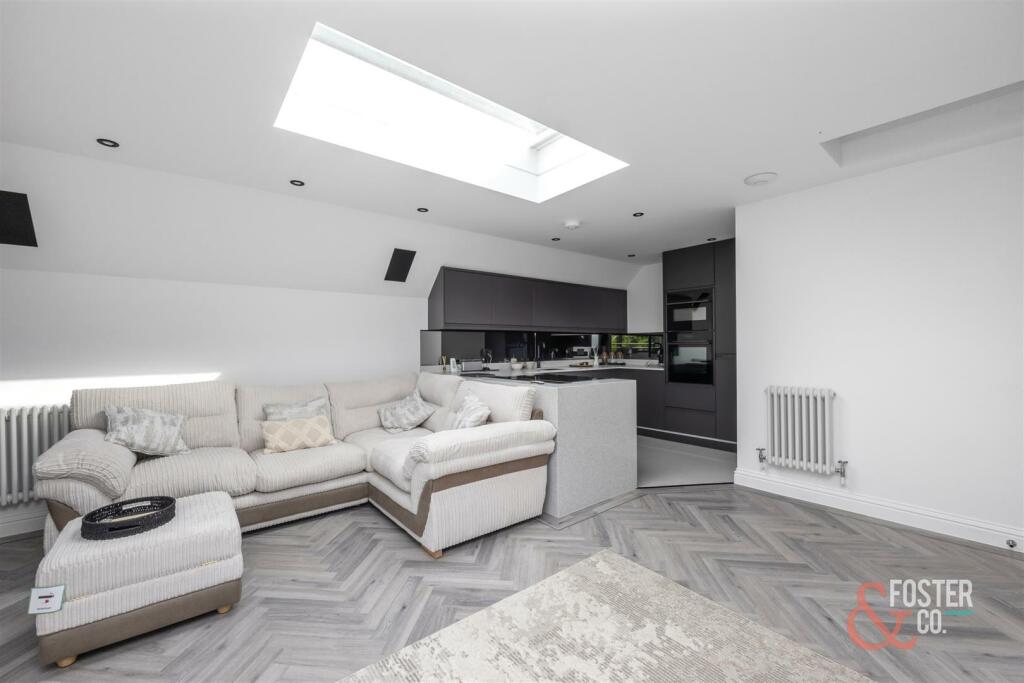 Goldstone Crescent, 57, flat 7-028.jpg