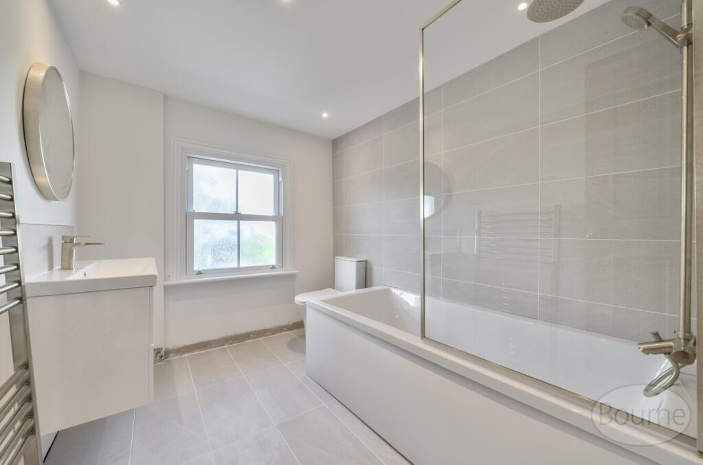 401de686-4117-4a6...