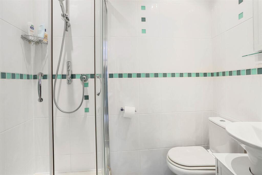 1548903635 - WESTCOTT WAY, SM2 - 34.jpg