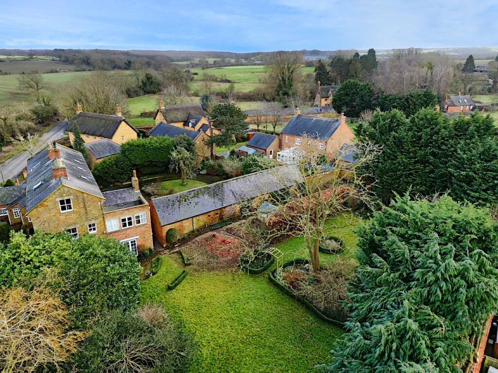 Danesfield, Rothersthorpe