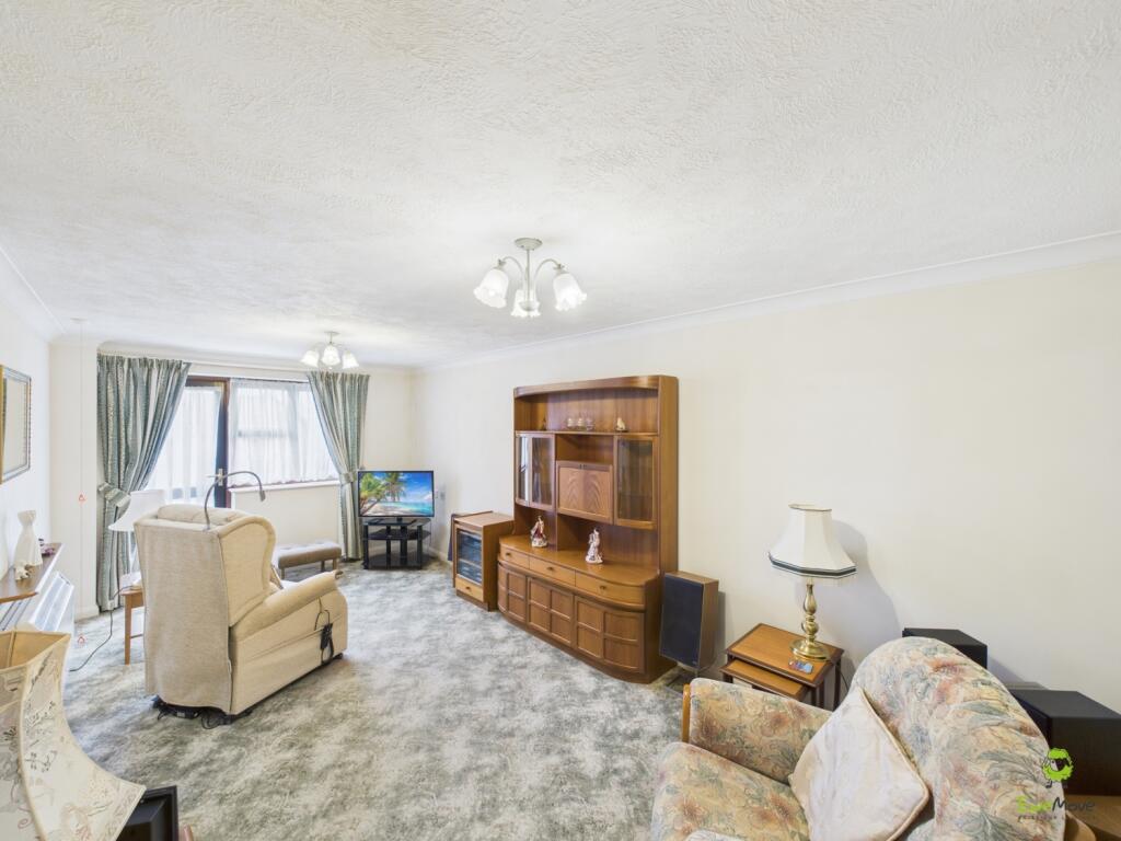 CAM02615G0-PR0116-STILL007