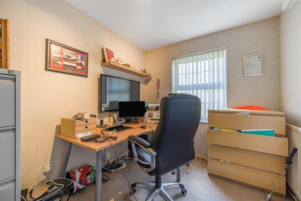 147 Pallet Drive, Nuneaton