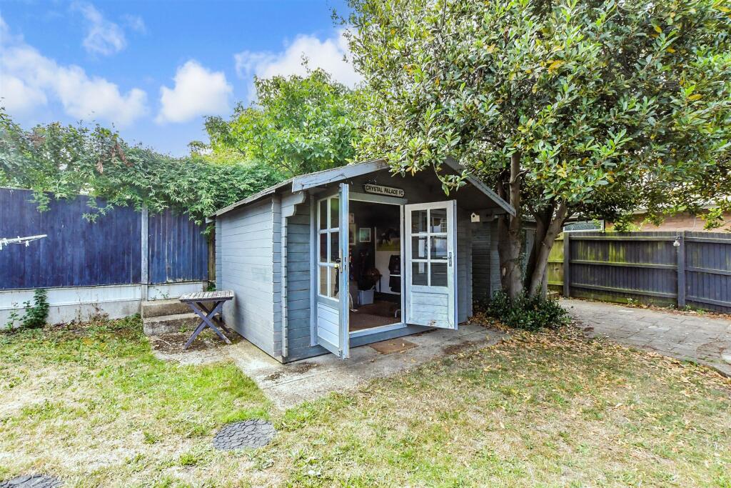 Workshop/Outbuildings