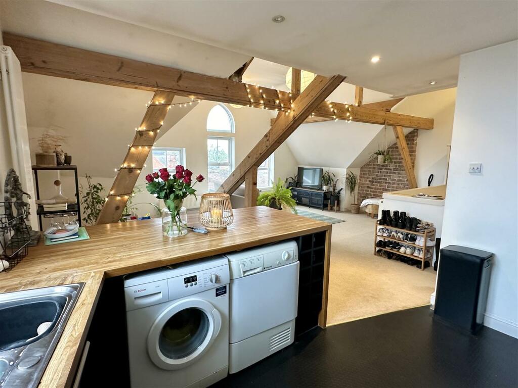 KITCHEN TO LIVING AREA