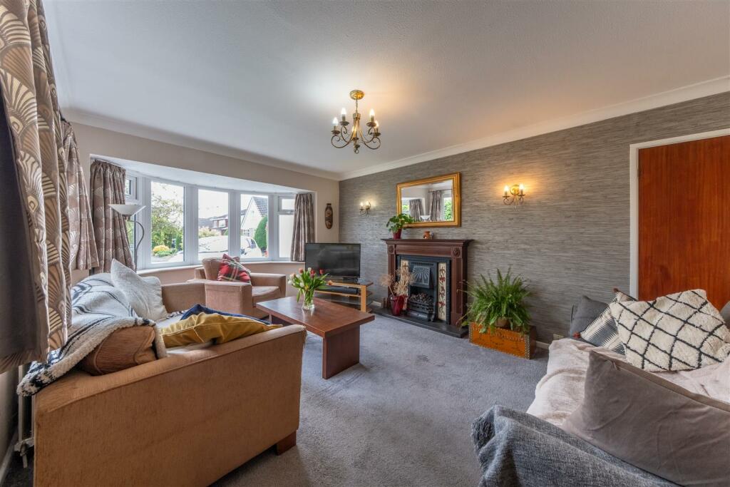 5 Moorlands Avenue-007.jpg