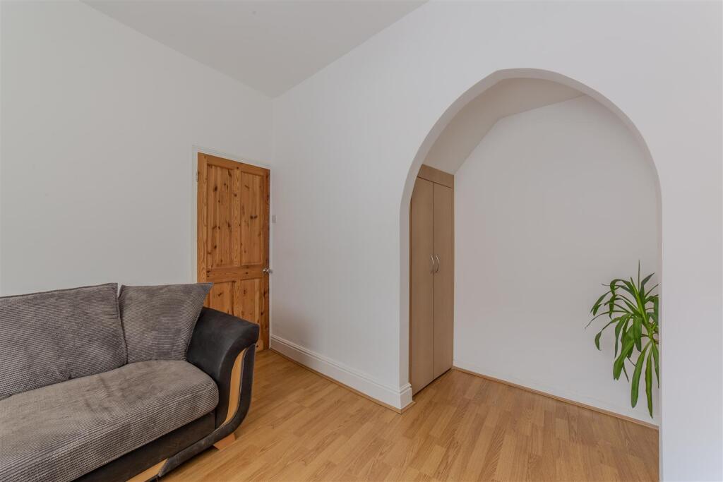 24 Florence Place-8.jpg