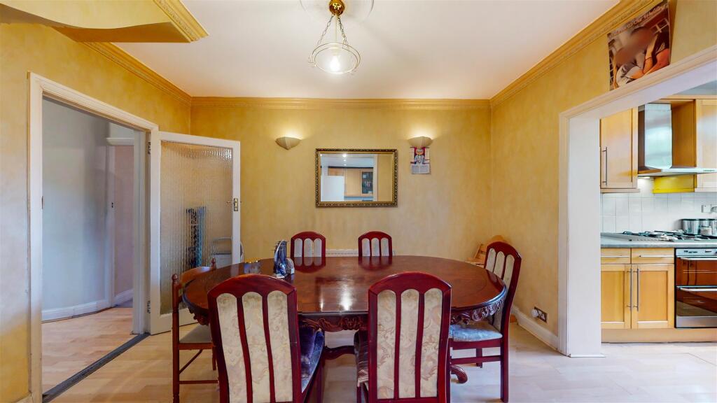 Dinning room.jpg