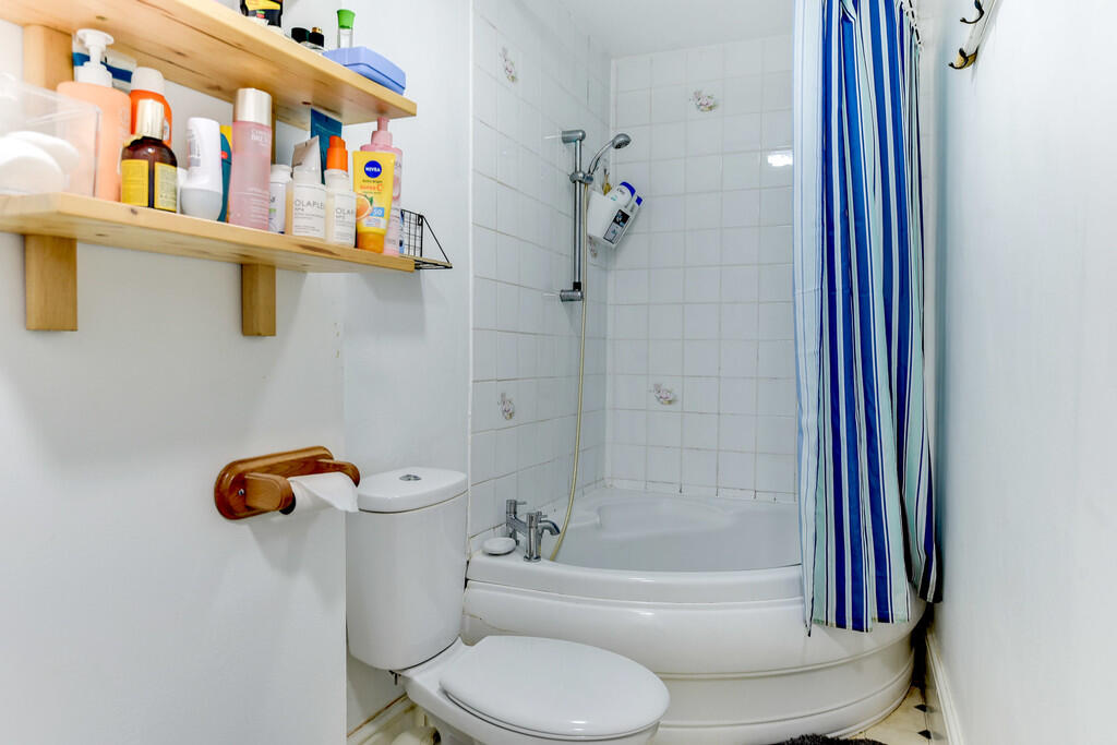 25Bath-28