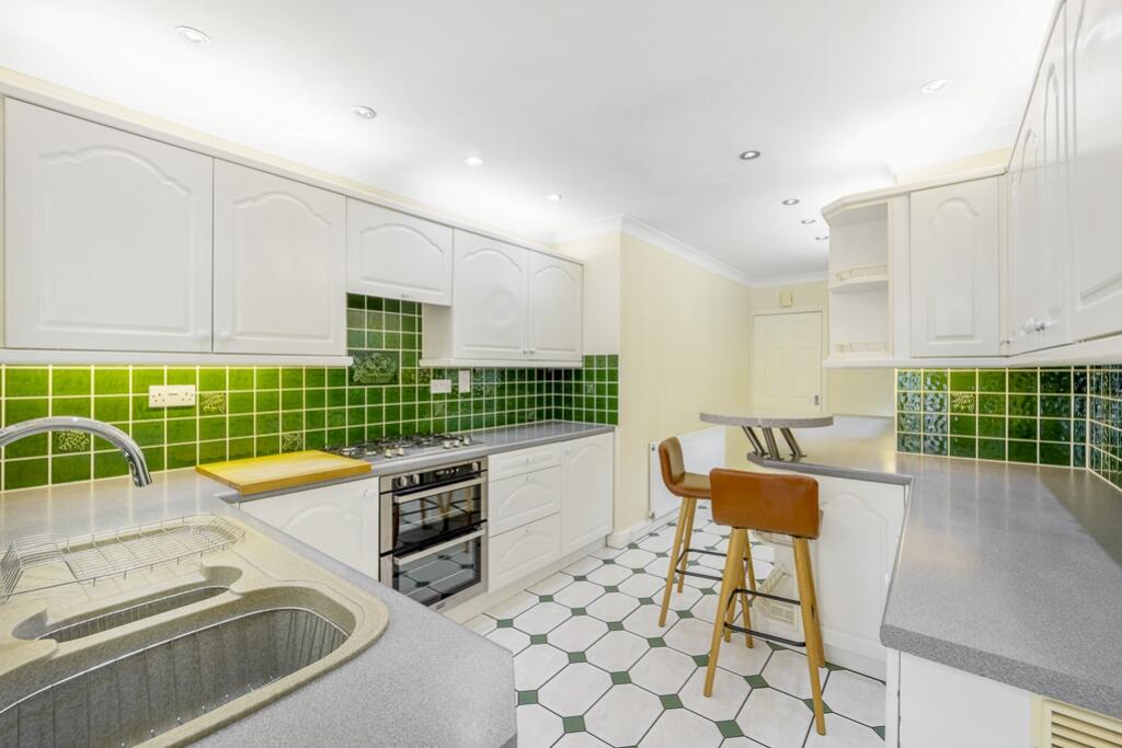 51 Hessle Drive (Boston)-20
