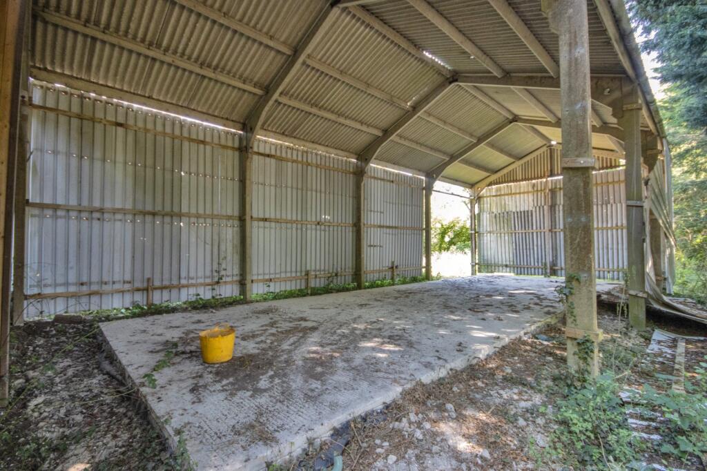 Barn