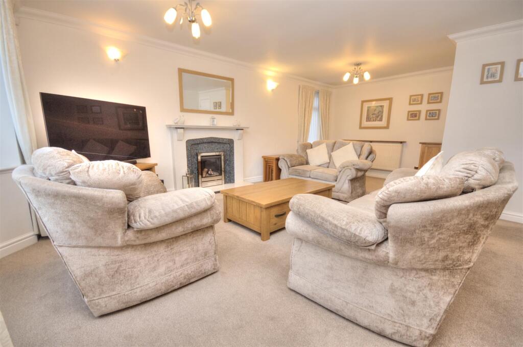 DSC_0626_Smooth 3.jpg