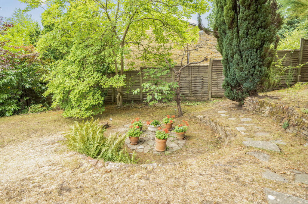 1327358-19-6878ea...