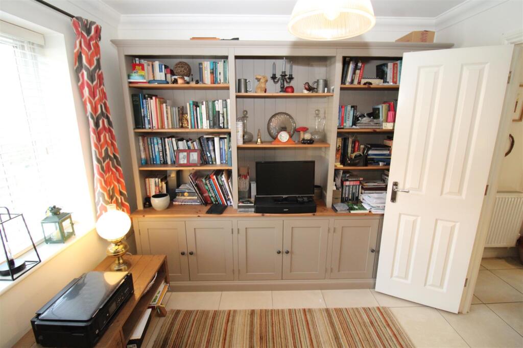 Dining Room (Snug)
